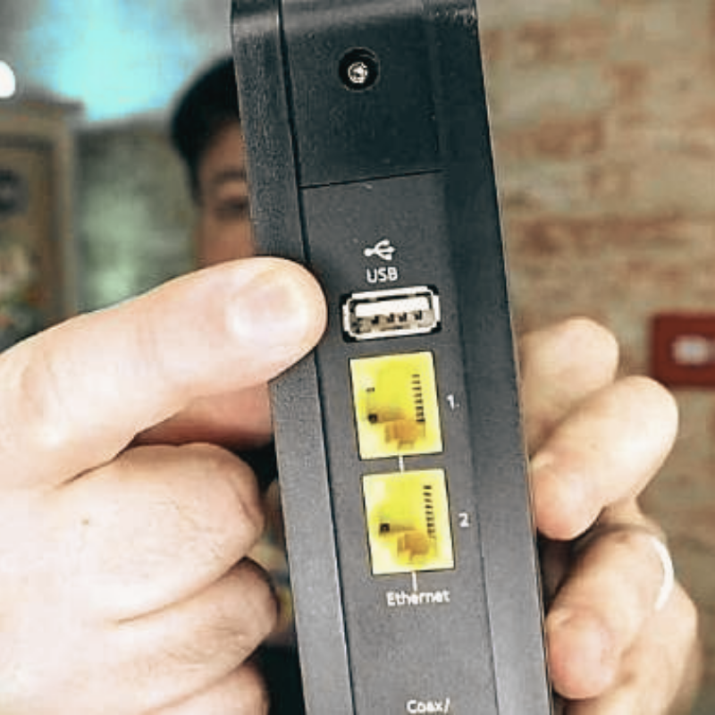 Cordon de mise à la terre (3m) avec prise USB type A